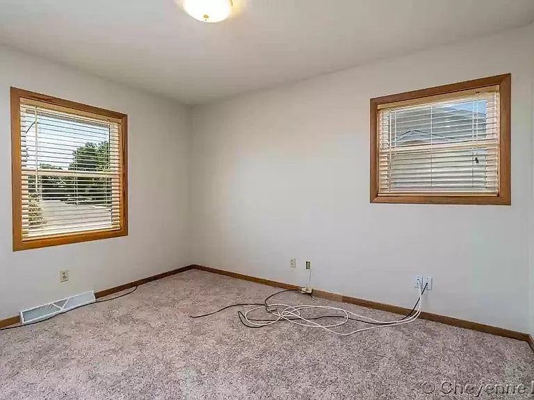 7202 Willshire Blvd — Photo 6