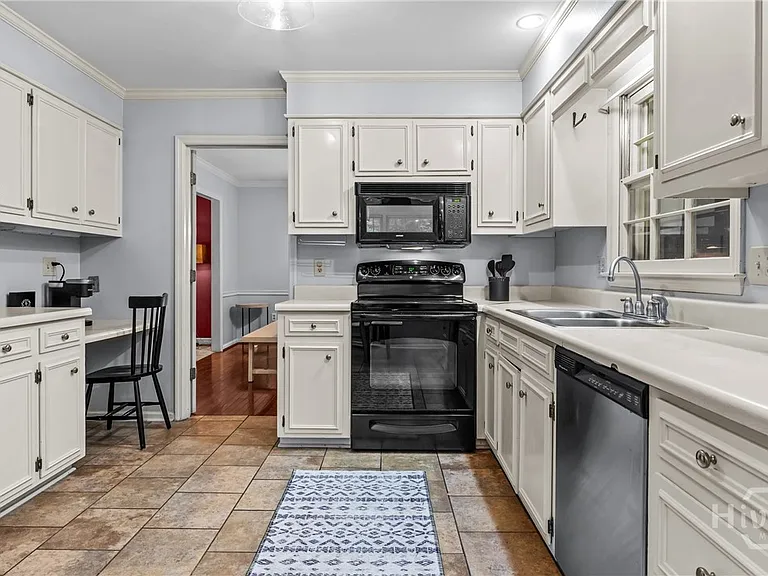 161 Pinecrest Ter — Photo 11
