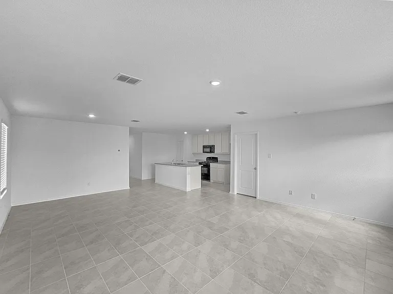 2521 Bunkerton Dr — Photo 24