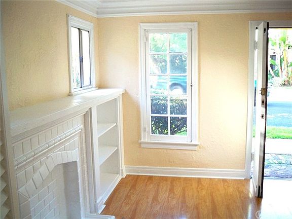 3rd image of 3050 Sunnynook Dr