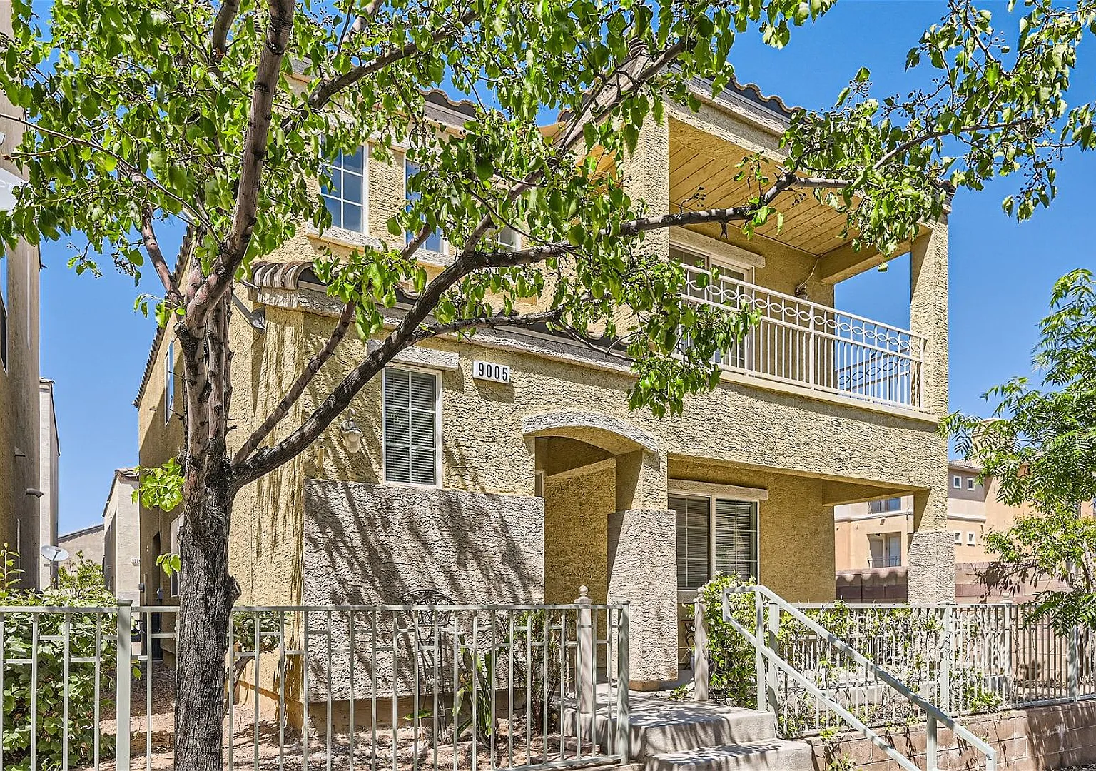 Spacious 2-Story with Loft & Balcony — Photo 1