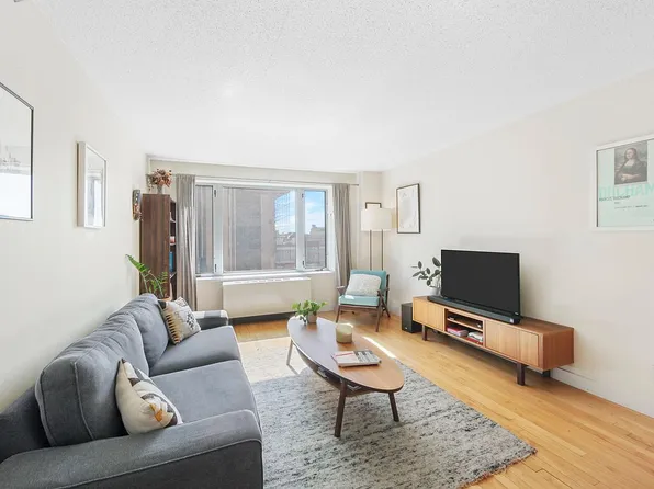 53 Boerum Pl APT 5D, Brooklyn, NY 11201