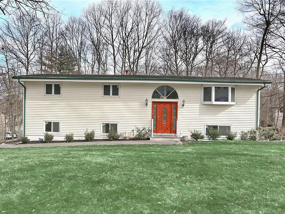 1st image of 92 E Allison Avenue