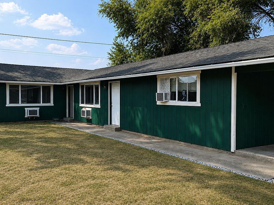 1st image of 1227 SW 17th St #1227 & 1225