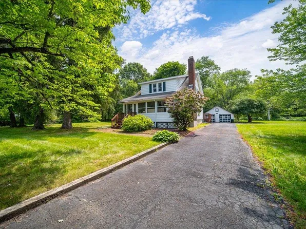 134 Plains Road, Walden, NY 12586