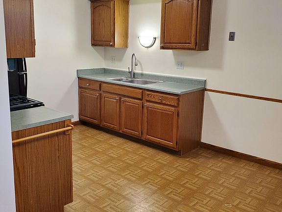 5th image of 7558 Nichols St
