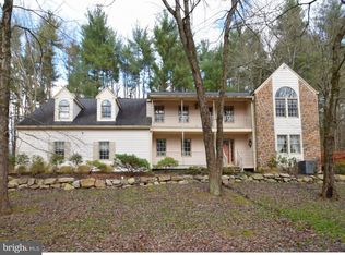 3491 Stump Hall Rd, Collegeville, PA 19426