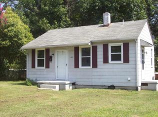 1403 Woodside Dr, Greensboro, NC 27405