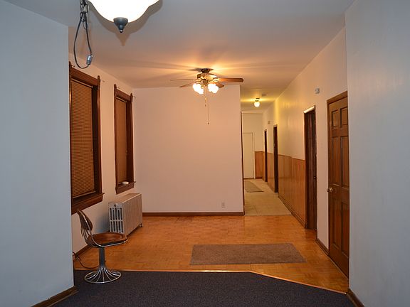 5th image of 10052 S Avenue L