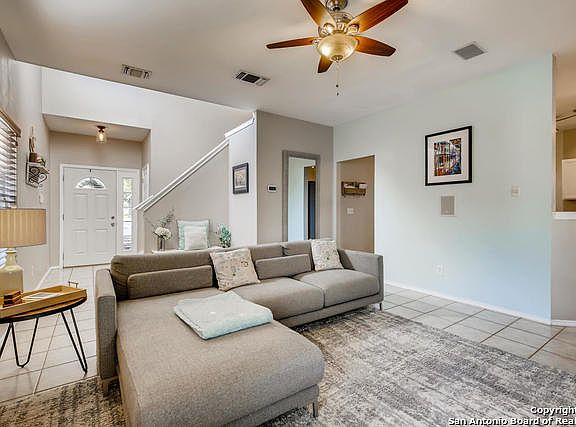 5th image of 4106 Tavern Oaks St