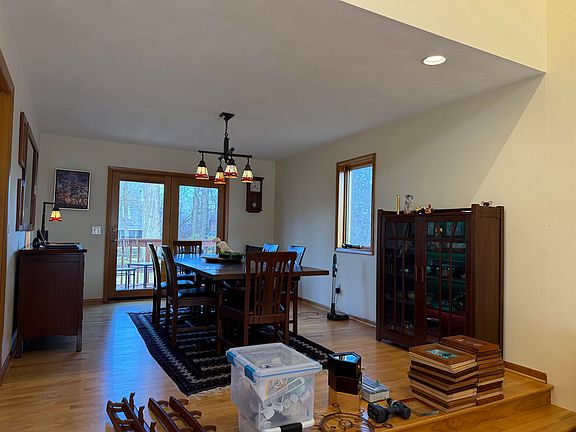 2nd image of 2906 Wakefield Dr
