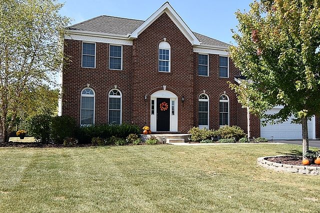 1st image of 334 Lake Run Ln