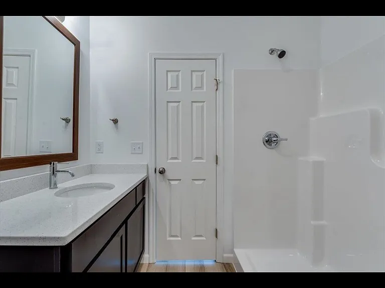 2403 S Wheatland St — Photo 8