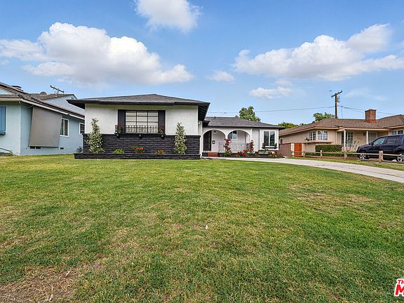 2nd image of 10724 Grovedale Dr