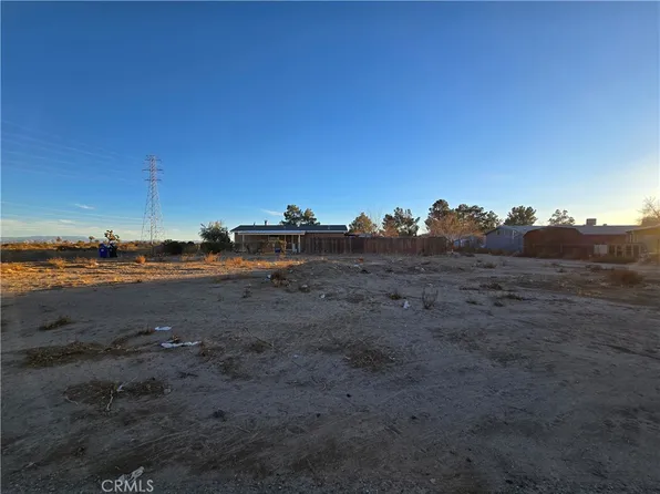 19044 Janine St #23, Adelanto, CA 92301