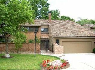 333 N Portage Path, Akron, OH 44303