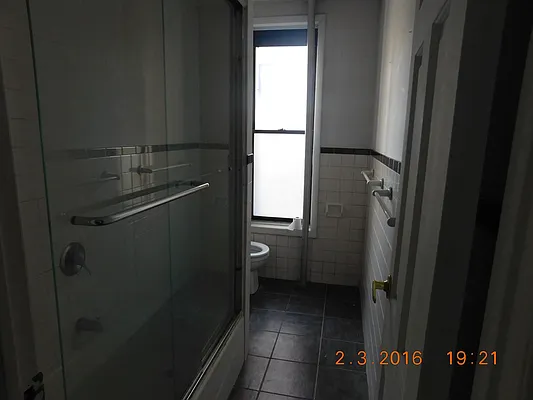 Rented by Sean Mashihi, LREB | media 24