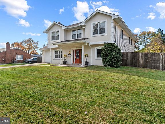 2nd image of 4918 Bristow Dr