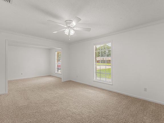4th image of 108 Tanglewood Dr