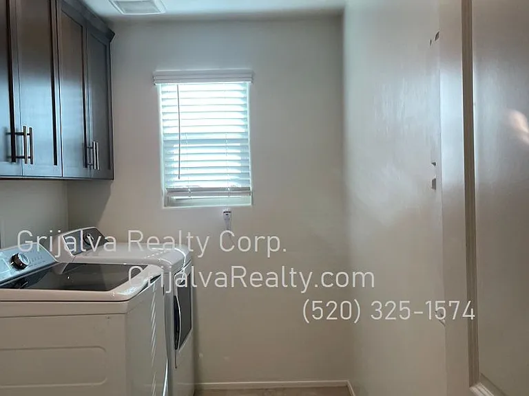 10677 W Harrigan Dr — Photo 21