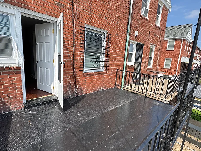3743 Elmley Ave — Photo 9