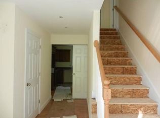 81 Chester Rd, Auburn, NH 03032