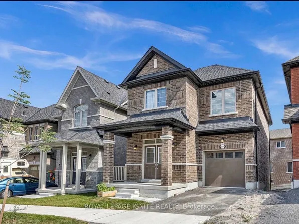 1151 Skyridge Blvd, Pickering, ON L1X 0M4