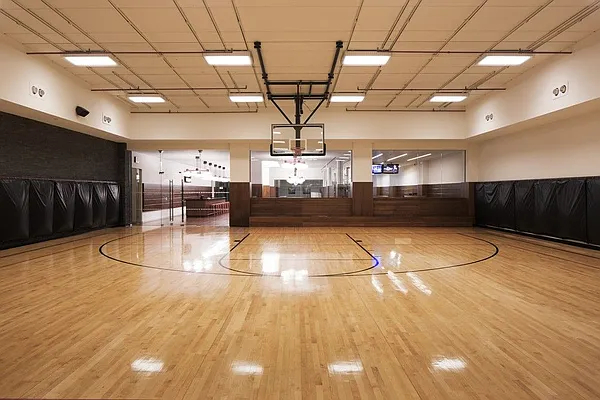 Rented by Windsor Property Management | media 42