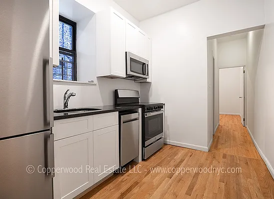 Rented by Copperwood Real Estate | media 8