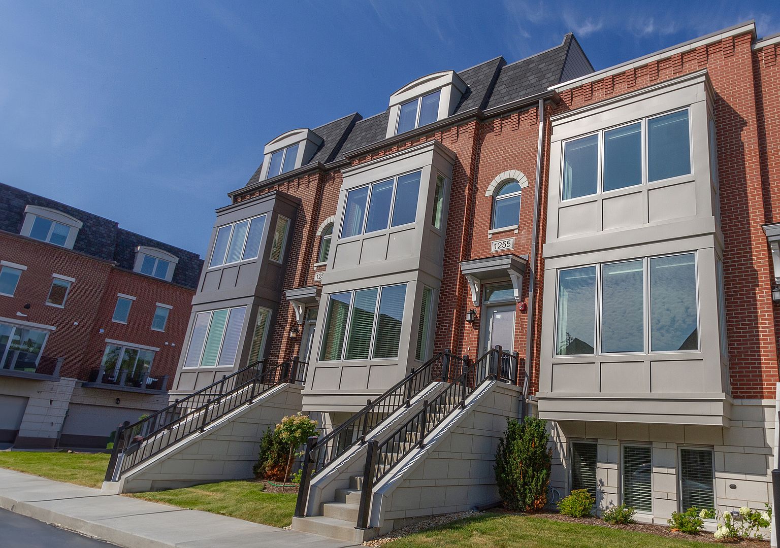 1255 Gateway Ct, Northbrook, IL 60062 Zillow