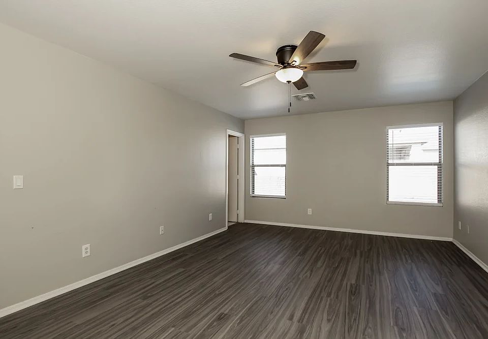 1st image of 11350 W Flores Dr