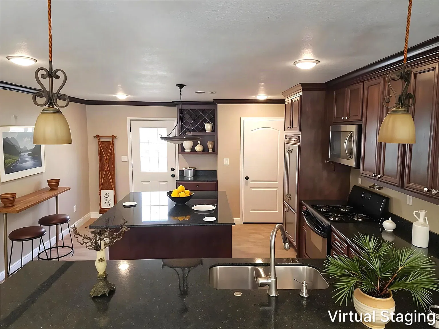 3 bed, 2.0 bath, 1746 sqft, $2,300 — Photo 3