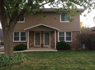 4401 W Tesch Ave, Milwaukee, WI 53220