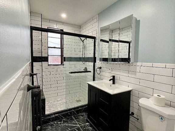 2nd image of 315 56th St APT E3