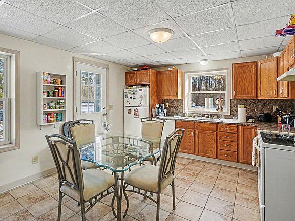5th image of 12505 Rich St