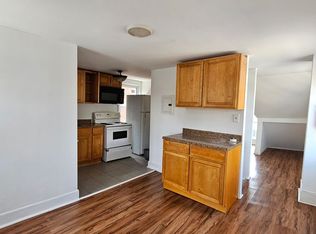 384 E High St APT 3, Pottstown, PA 19464