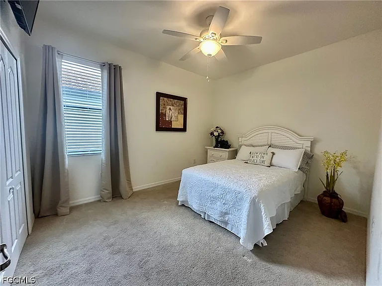 11600 Golden Oak Ter — Photo 16