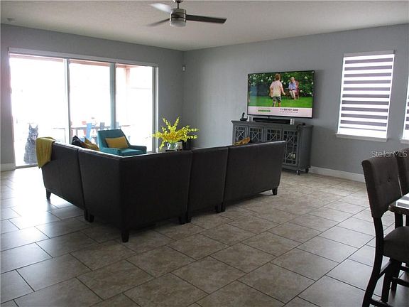 4th image of 1495 Caterpillar St