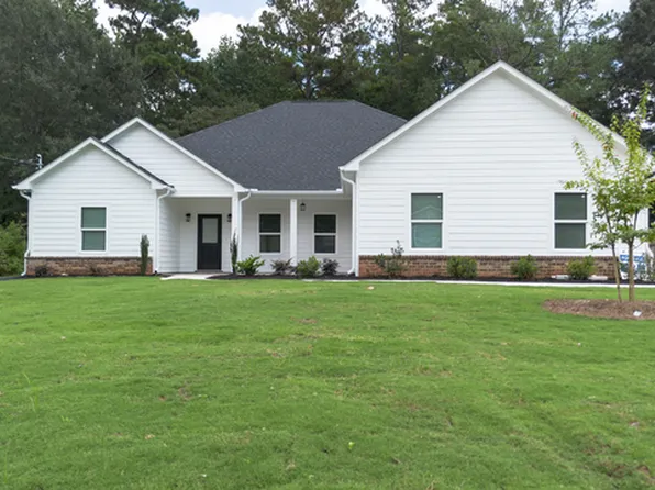 3272 Corktree Trl, Lithonia, GA 30038