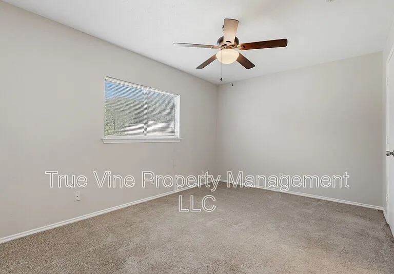 6810 Saharastone Dr — Photo 13