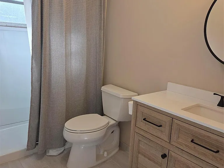 5385 Lakefront Blvd #A — Photo 15