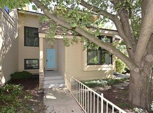 13685 Mason Oaks Ln, Saint Louis, MO 63131