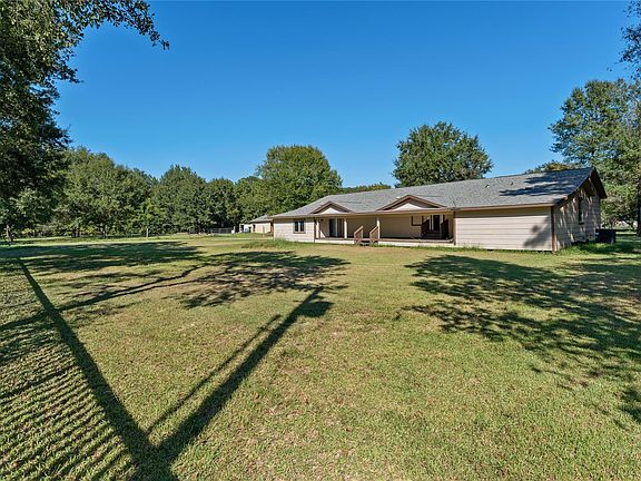 5th image of 448 County Road 2235