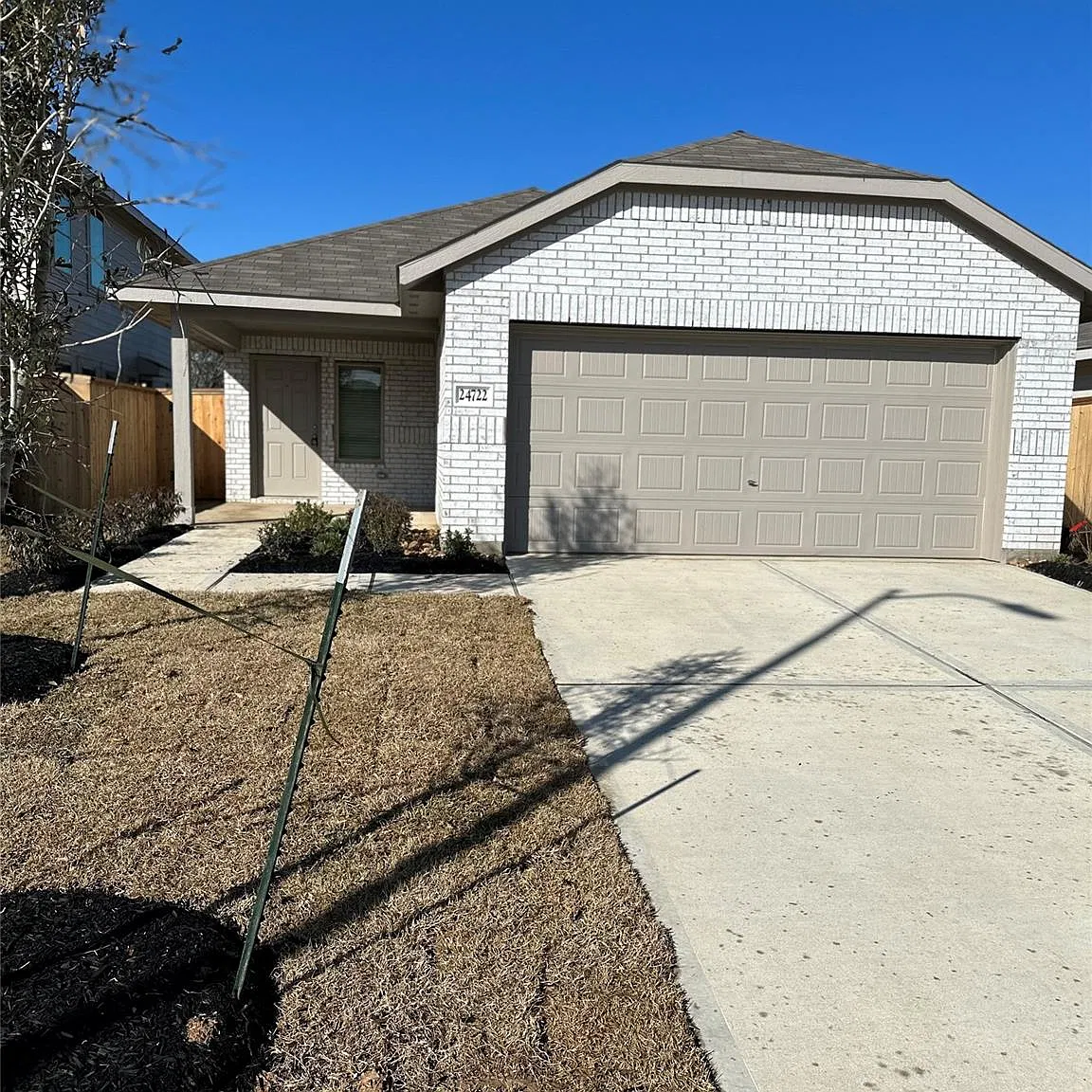 3 bed, 2.0 bath, 1461 sqft, $1,795 — Photo 4