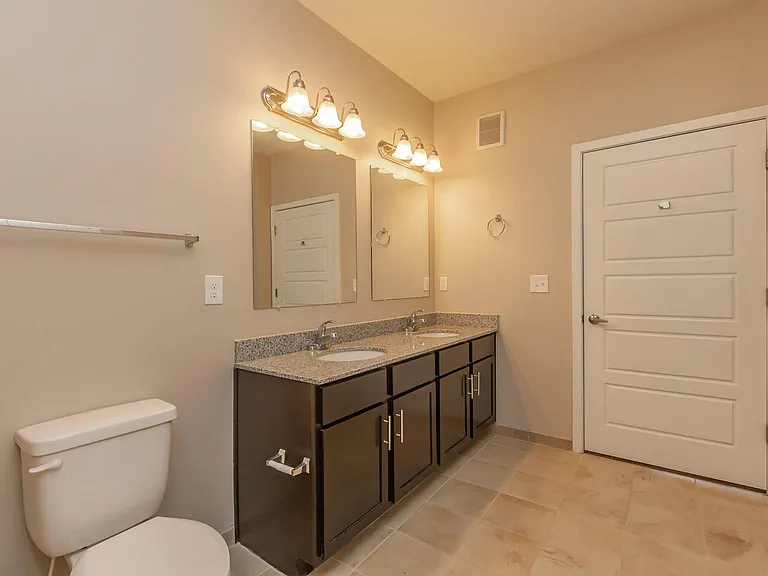 MODERN BATHROOM
