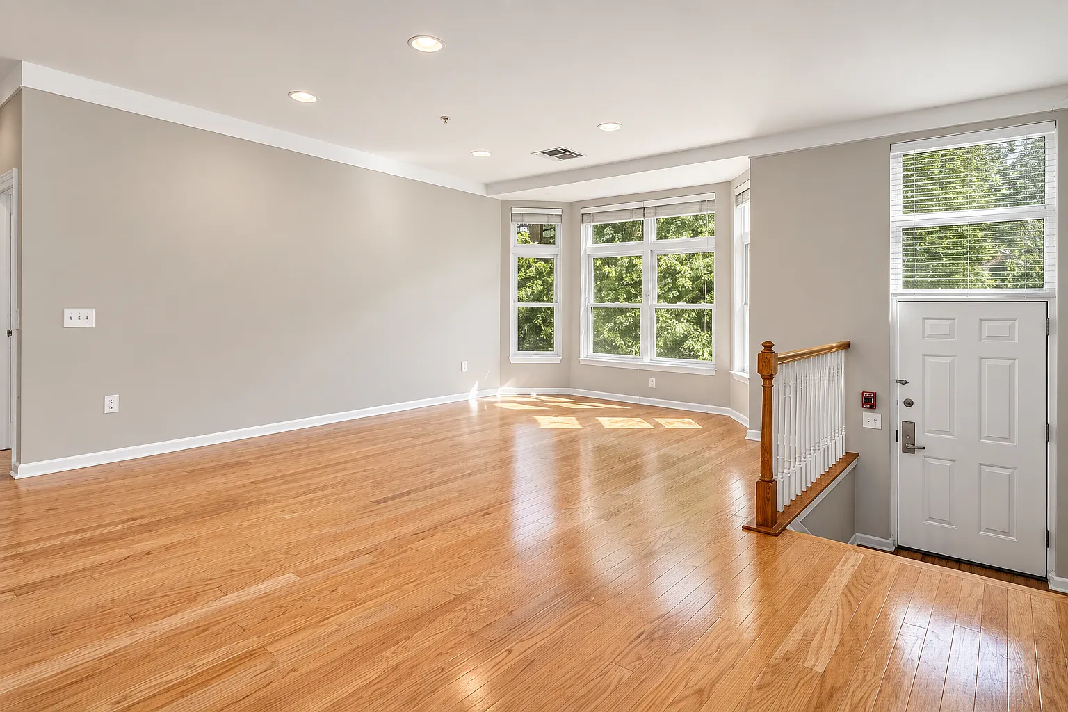 1 bed, 872 sqft, $4,000 — Photo 1