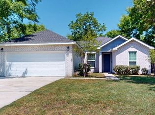 15 Concord Pl, Gulfport, MS 39507