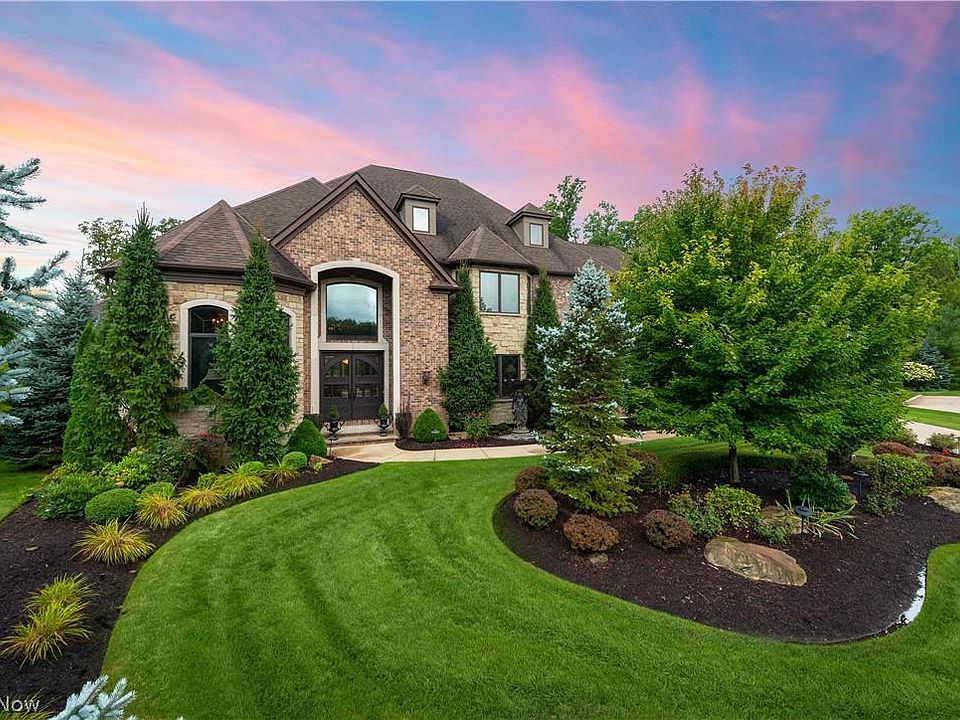 1st image of 3600 Oxford Cir
