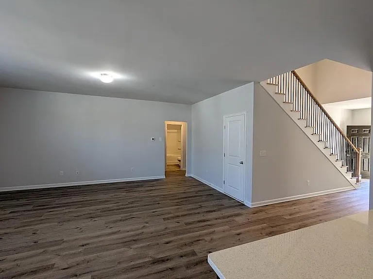 2034 Britt Dr — Photo 39