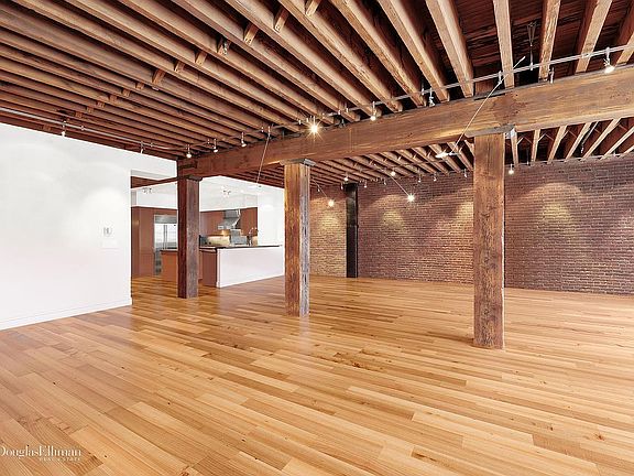 3rd image of 62 Beach St APT 3